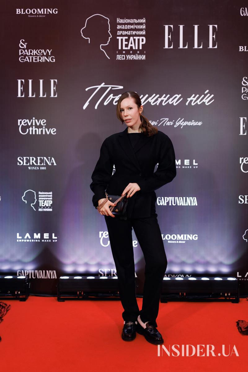 Monatik, Даша Астаф’єва та інші герої поетичної ночі від ELLE у театрі ім. Лесі Українки