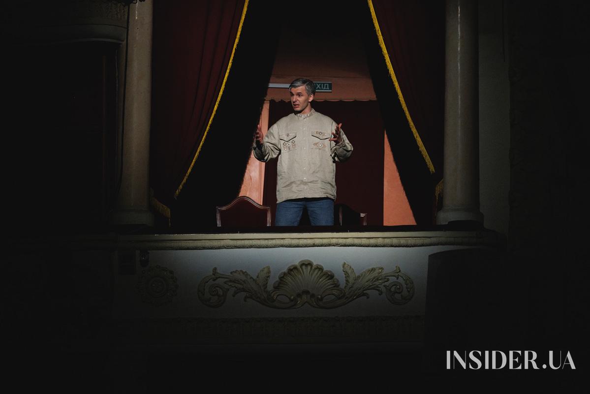 Monatik, Даша Астаф’єва та інші герої поетичної ночі від ELLE у театрі ім. Лесі Українки