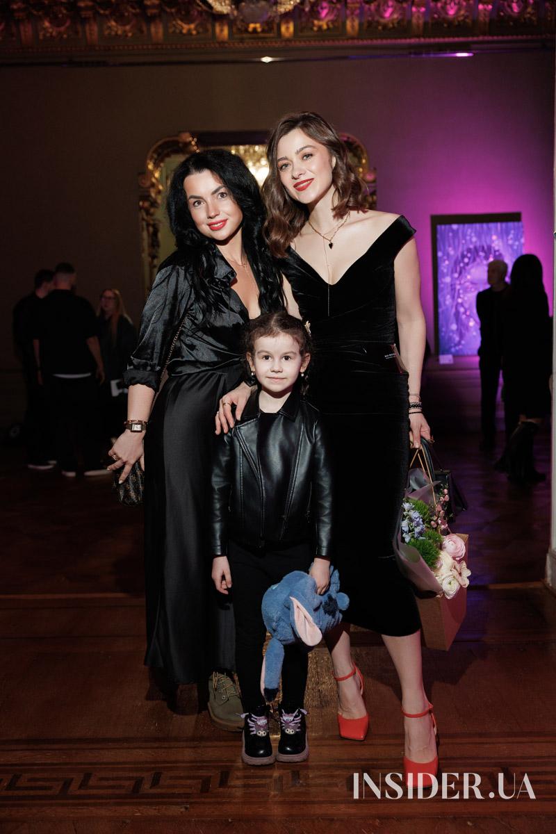 «Заговори, щоб я тебе побачив»: Вікторія Кагаловська презентувала персональну виставку