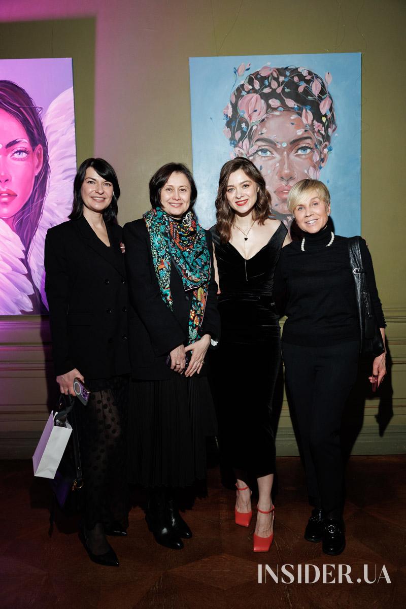 «Заговори, щоб я тебе побачив»: Вікторія Кагаловська презентувала персональну виставку