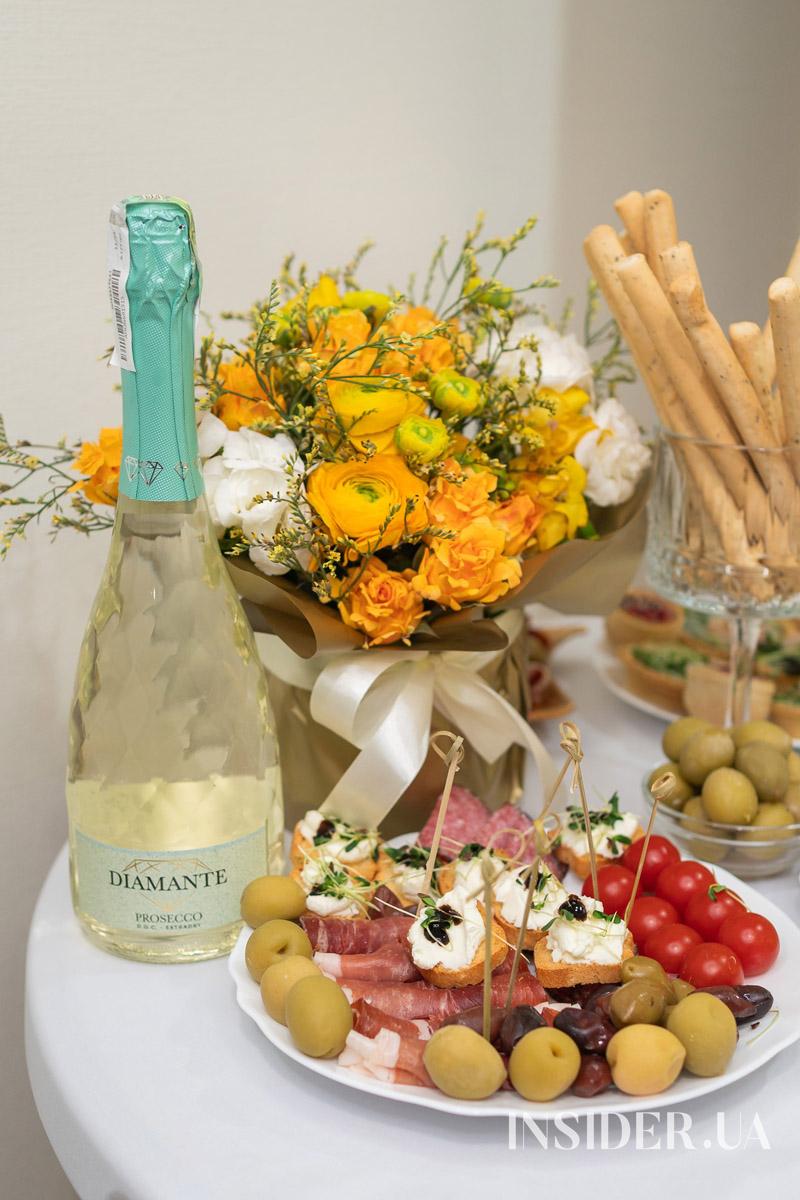 Вечеринка в кругу друзей: как бренд OTHERWISE отметил первую годовщину