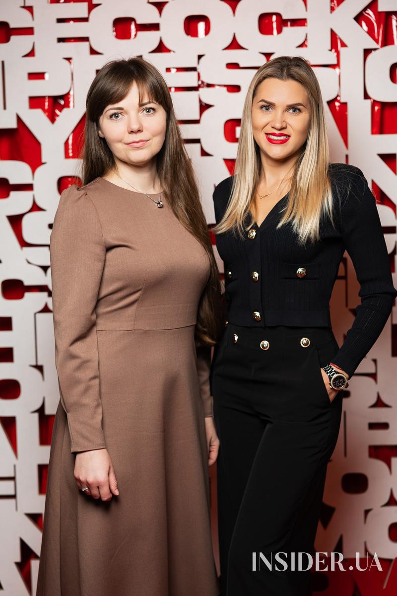 Оля Цибульська представила свою дебютну книжку