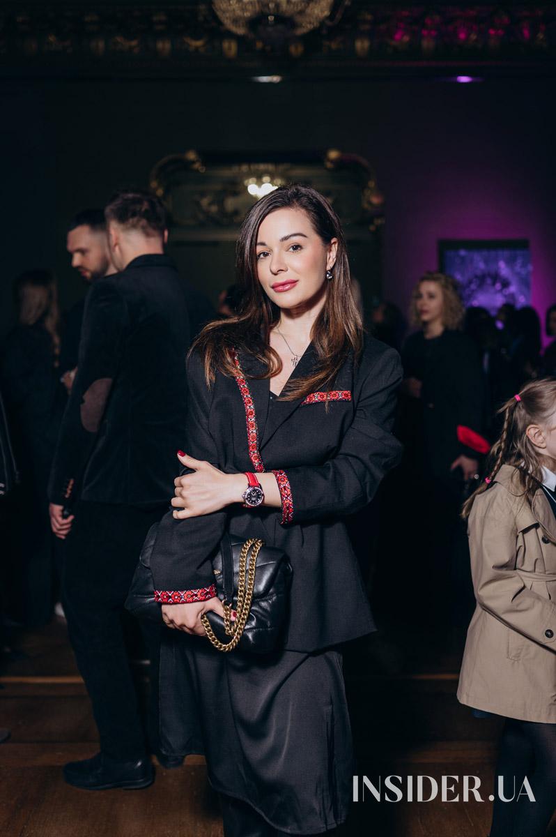 «Заговори, щоб я тебе побачив»: Вікторія Кагаловська презентувала персональну виставку