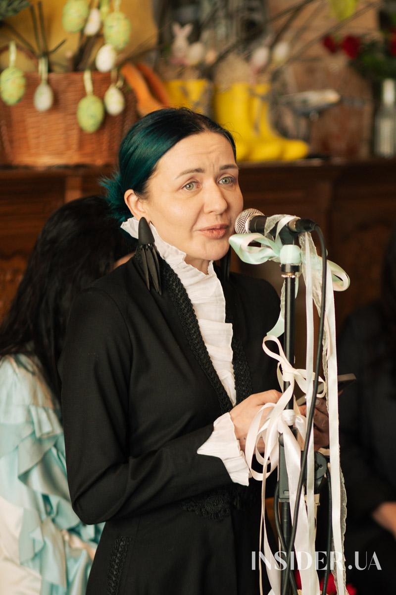 «Музи не мають мовчати»: поетичний вечір у книгарні ReadEat