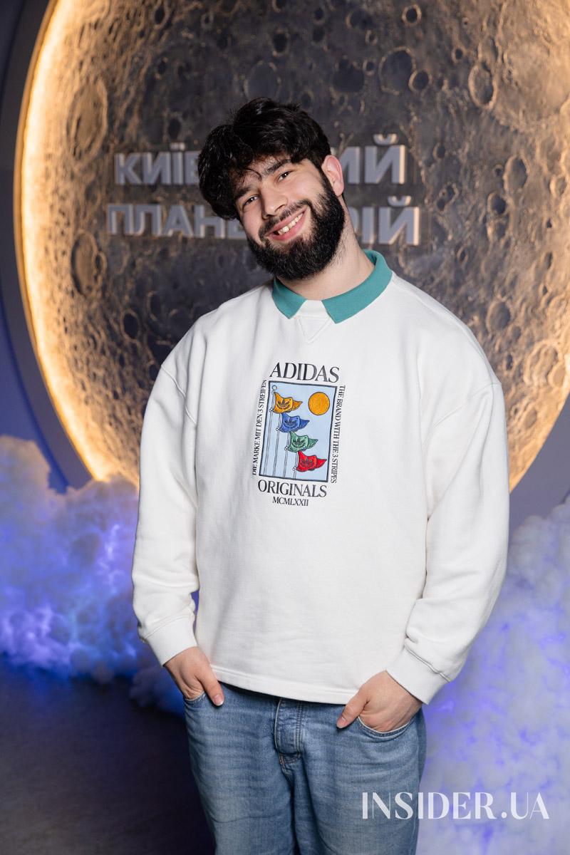 «Зірочка палай»: Анна Трінчер презентувала новий кліп у київському Планетарії