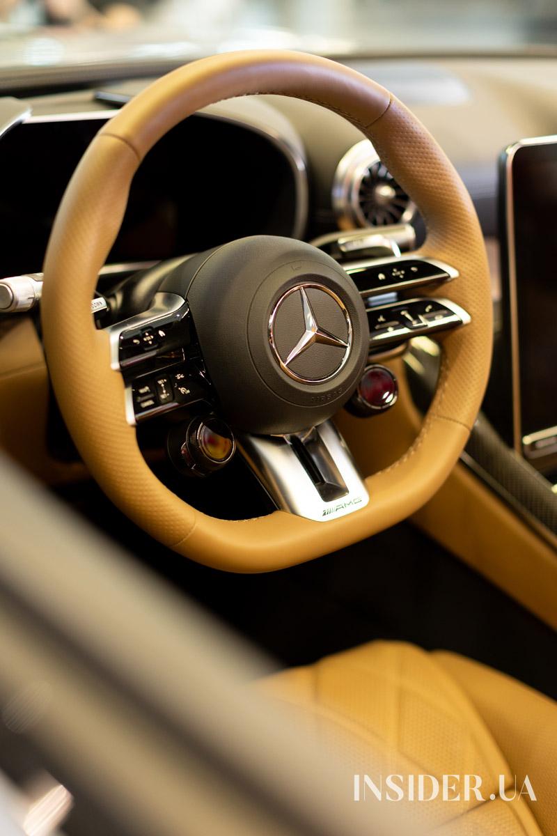 Как прошел public-talk с Элиной Светолиной в салоне Mercedes-Benz