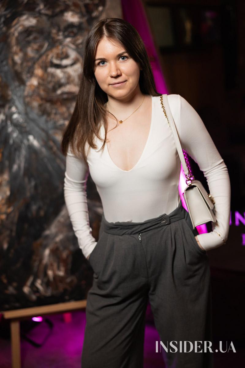 123 000 грн для ЗСУ: як минув черговий благодійний захід INSIDER.UA х МУЗВАР