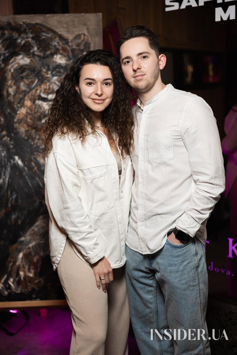 123 000 грн для ЗСУ: як минув черговий благодійний захід INSIDER.UA х МУЗВАР