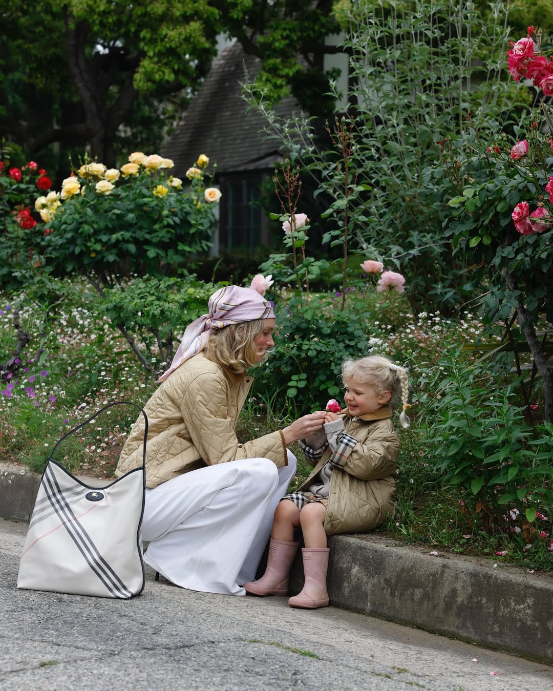 Family look: Эльза Хоск восхитила  фотографиями с дочерью