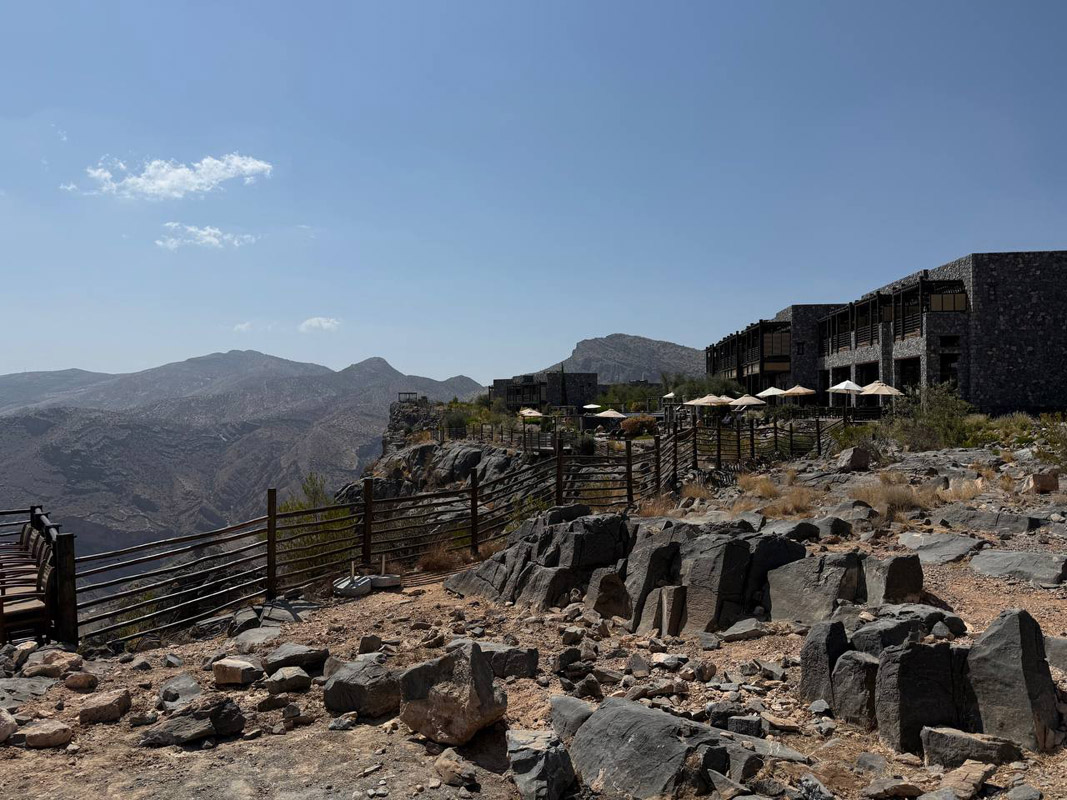 Hotel Guide Ольги Торнер: уединение на высоте 2 000 метров в Alila Jabal Akhdar