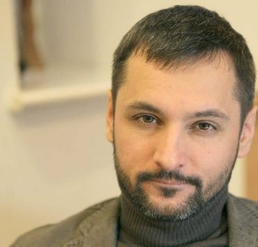 Звинувачений у домаганнях Андрій Білоус покинув Молодий театр