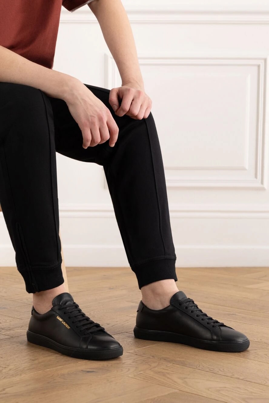 Как создать стильные и модные образы с кедами Saint Laurent