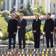 Зеленський та Залужний увійшли до списку 100 найвпливовіших людей 2022 року за версією Time