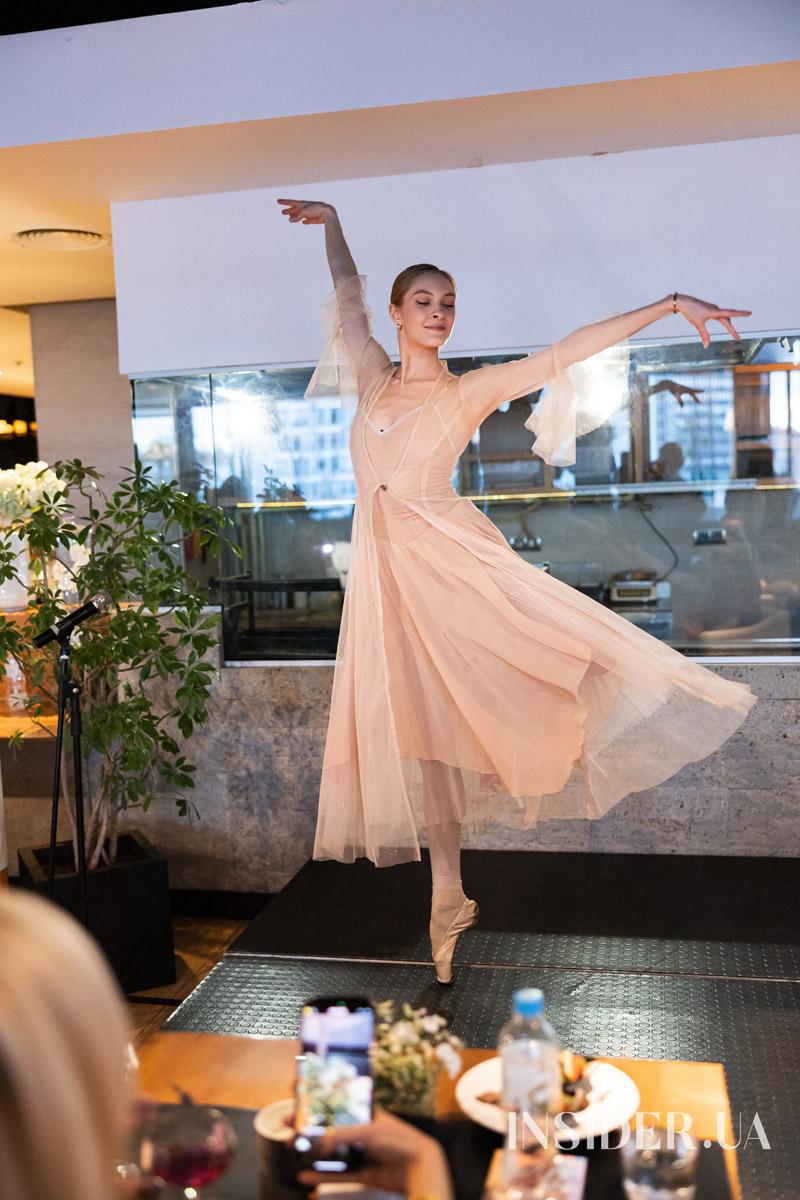 Зустріч-натхнення з Олею Цибульською у ресторані Mr.Zuma