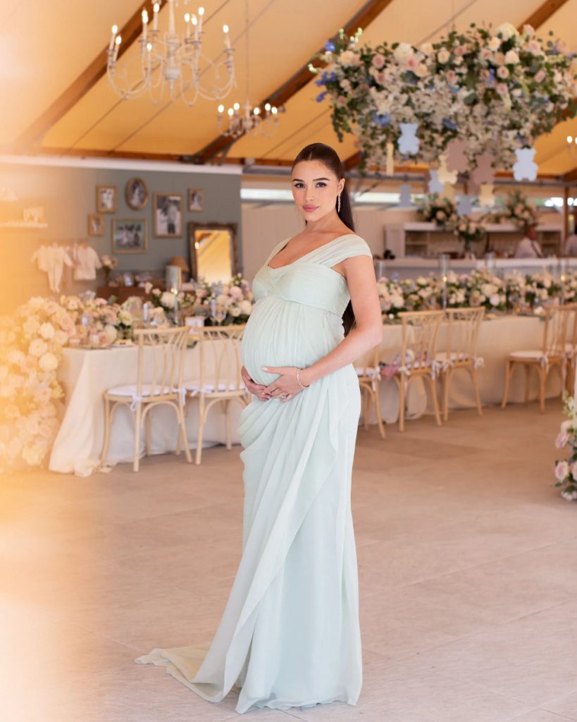 В ожидании первенца: Оливия Калпо устроила яркий baby shower