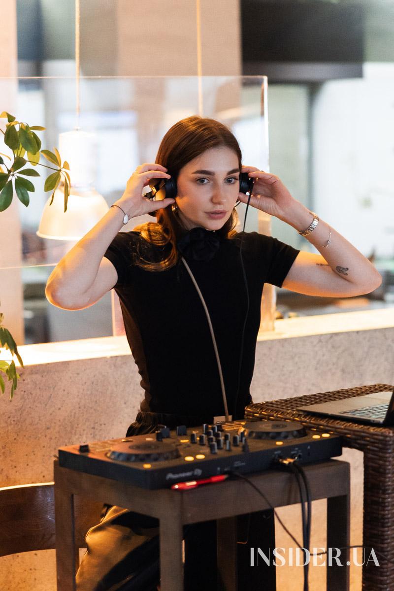 Зустріч-натхнення з Олею Цибульською у ресторані Mr.Zuma