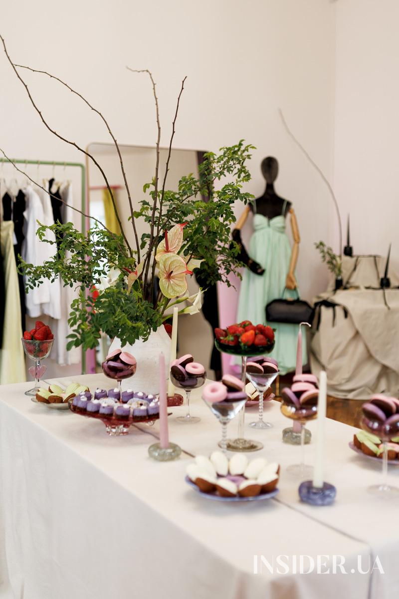 Жінки для жінок: як минуло відкриття весняного pop-up у шоурумі SAYYA