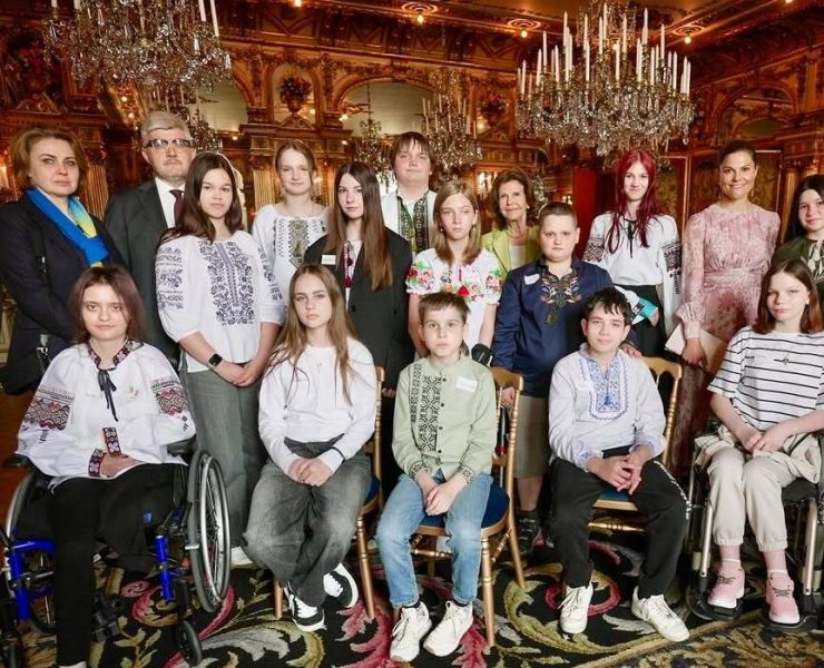Королева та кронпринцеса Швеції зустрілися з українськими дітьми