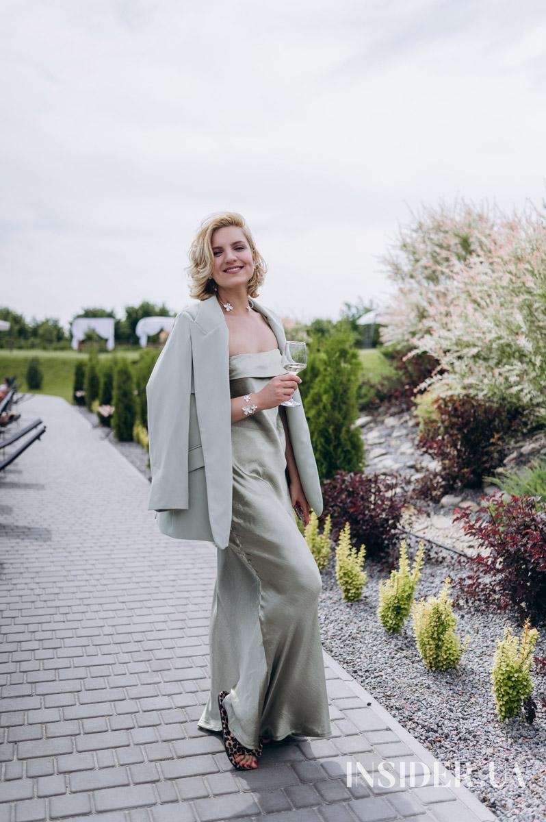 Як це було: ретрит-натхнення з Олею Цибульською у The Village Wine