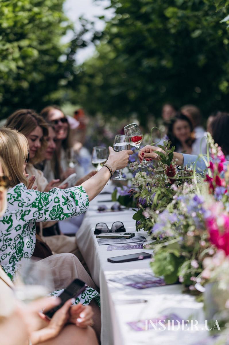 Як це було: ретрит-натхнення з Олею Цибульською у The Village Wine