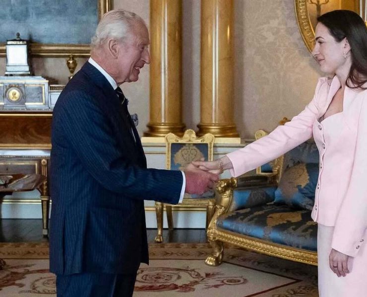 Король Карл ІІІ зустрівся з українською правозахисницею Олександрою Матвійчук