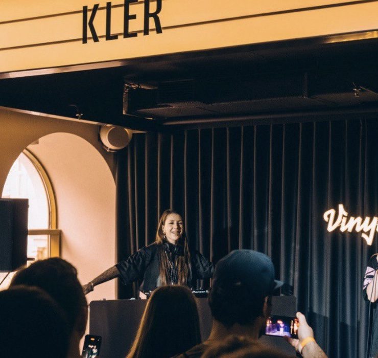«Яка є»: KLER презентувала свій перший вініл