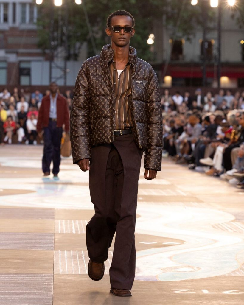 Бейонсе, Джей-Зи и Брэдли Купер на показе Louis Vuitton в Париже