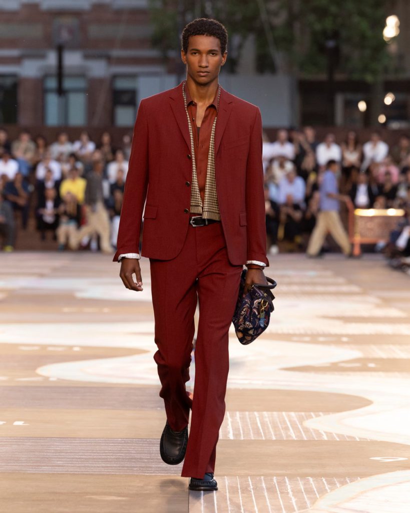 Бейонсе, Джей-Зи и Брэдли Купер на показе Louis Vuitton в Париже