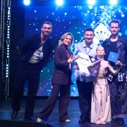 «Код нації, код єднання»: Катерина Кухар зі студентами у фотопроєкті до Дня вишиванки