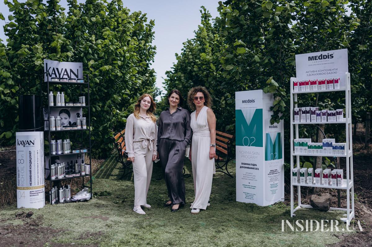 Як це було: ретрит-натхнення з Олею Цибульською у The Village Wine