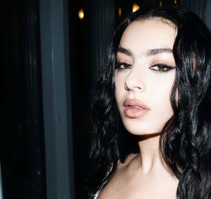 Співачка Charli XCX вийшла заміж