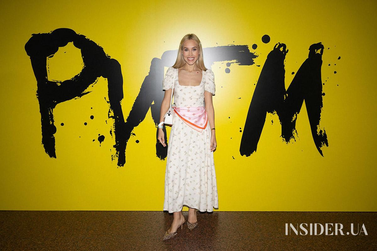 Ефектне шоу та зіркові гості: MONATIK дав яскравий концерт в Українському Домі