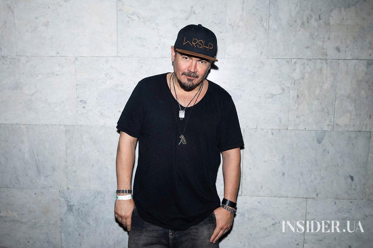 Ефектне шоу та зіркові гості: MONATIK дав яскравий концерт в Українському Домі