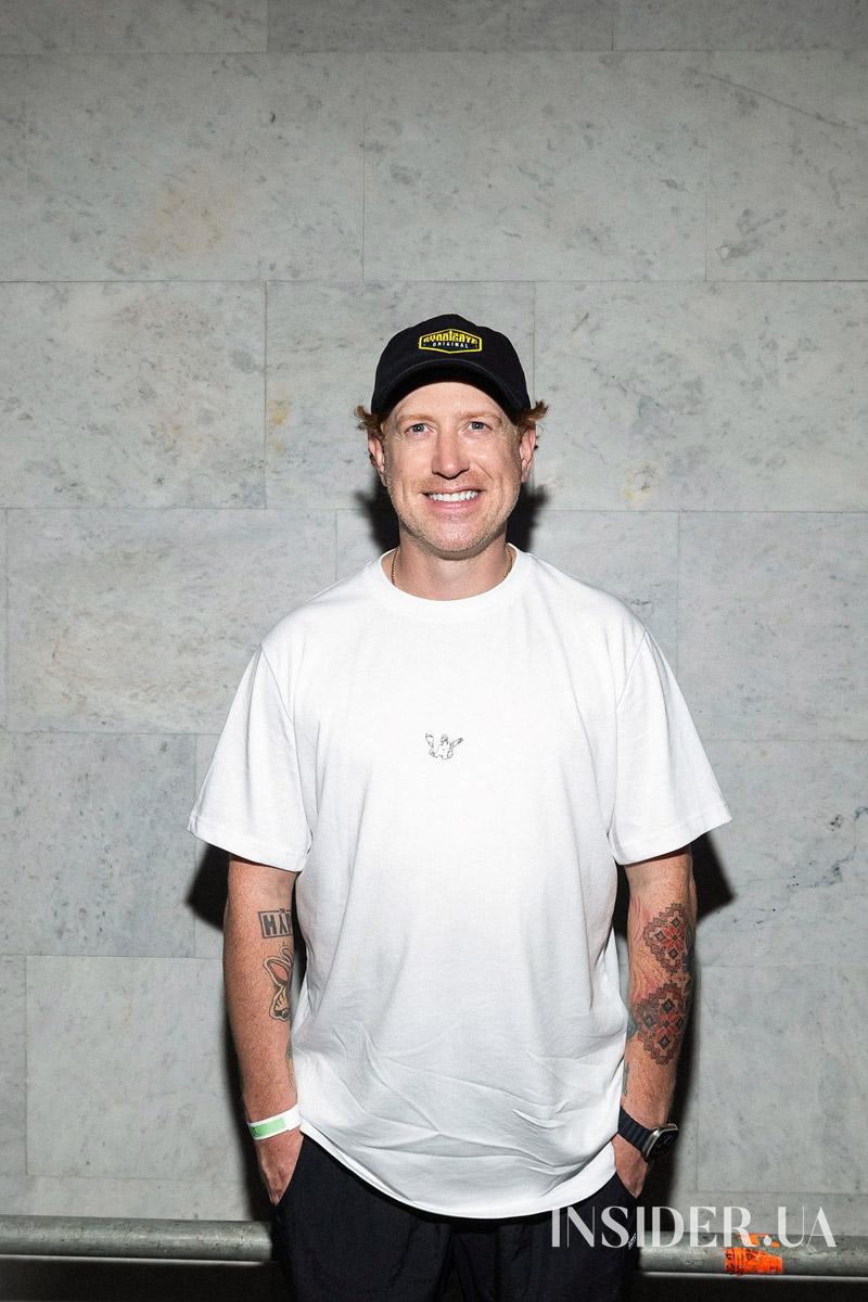 Ефектне шоу та зіркові гості: MONATIK дав яскравий концерт в Українському Домі