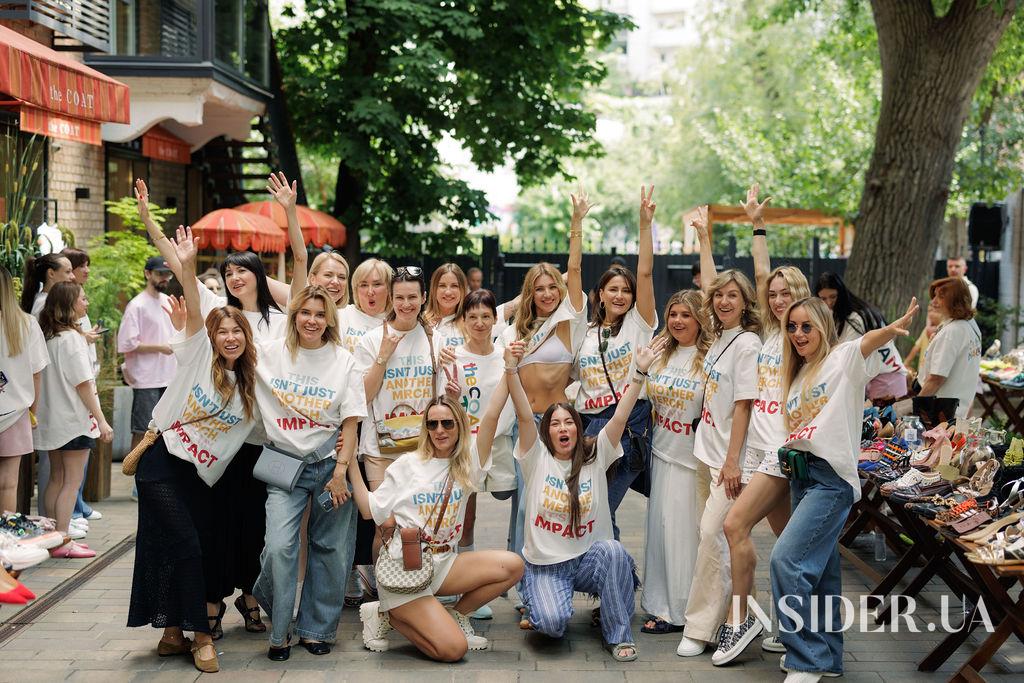 Зіркові лоти й багато музики: як минув благодійний маркет від the COAT