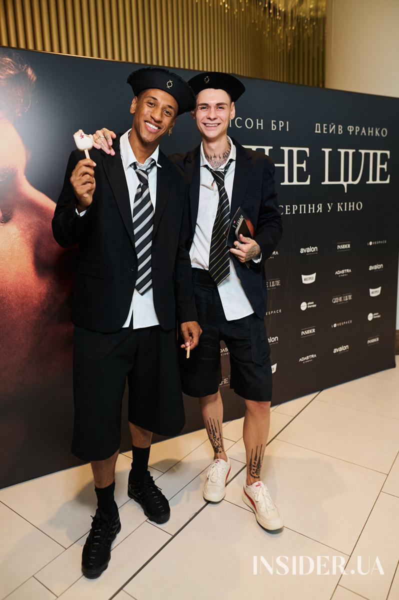 Медійні пари столиці на прем’єрі боді-горору про кохання «Одне ціле»