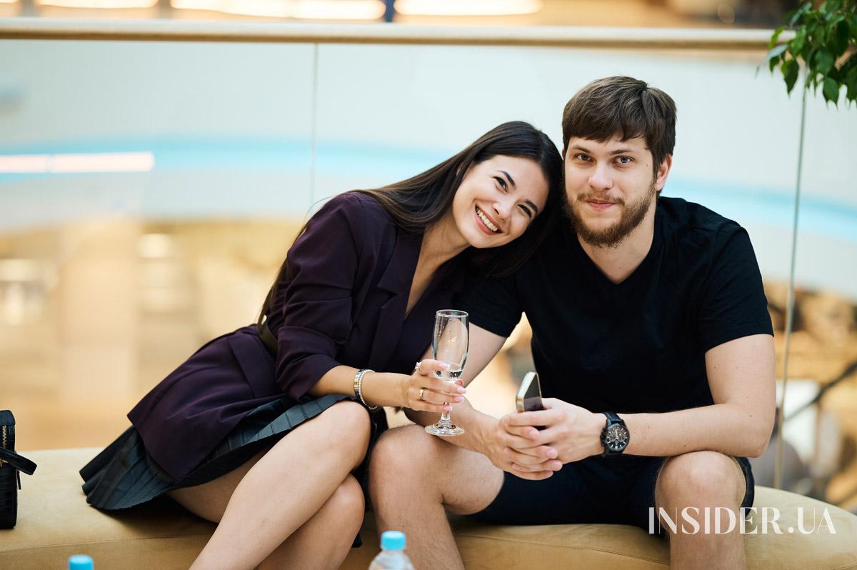 Медійні пари столиці на прем’єрі боді-горору про кохання «Одне ціле»