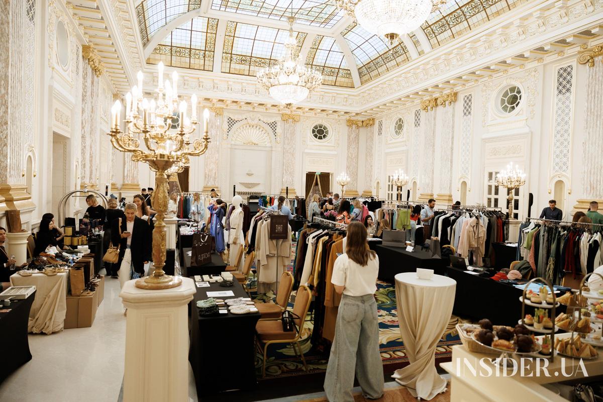 Творчість і допомога країні: як минув атмосферний Fairmont Charity Market