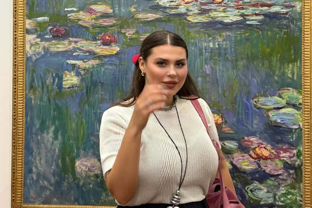 Музеї, смаколики та прогулянки містом: як Олександра Заріцька відпочиває в Японії