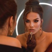 У сукні Ralph Lauren: Селена Гомес вийшла заміж