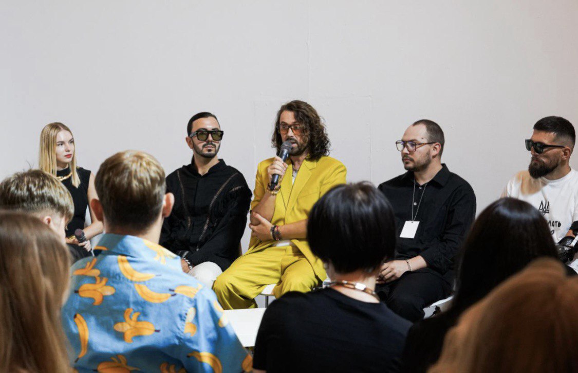 Инклюзивность в моде: как прошел public talk от Harper&#8217;s Bazaar Ukraine