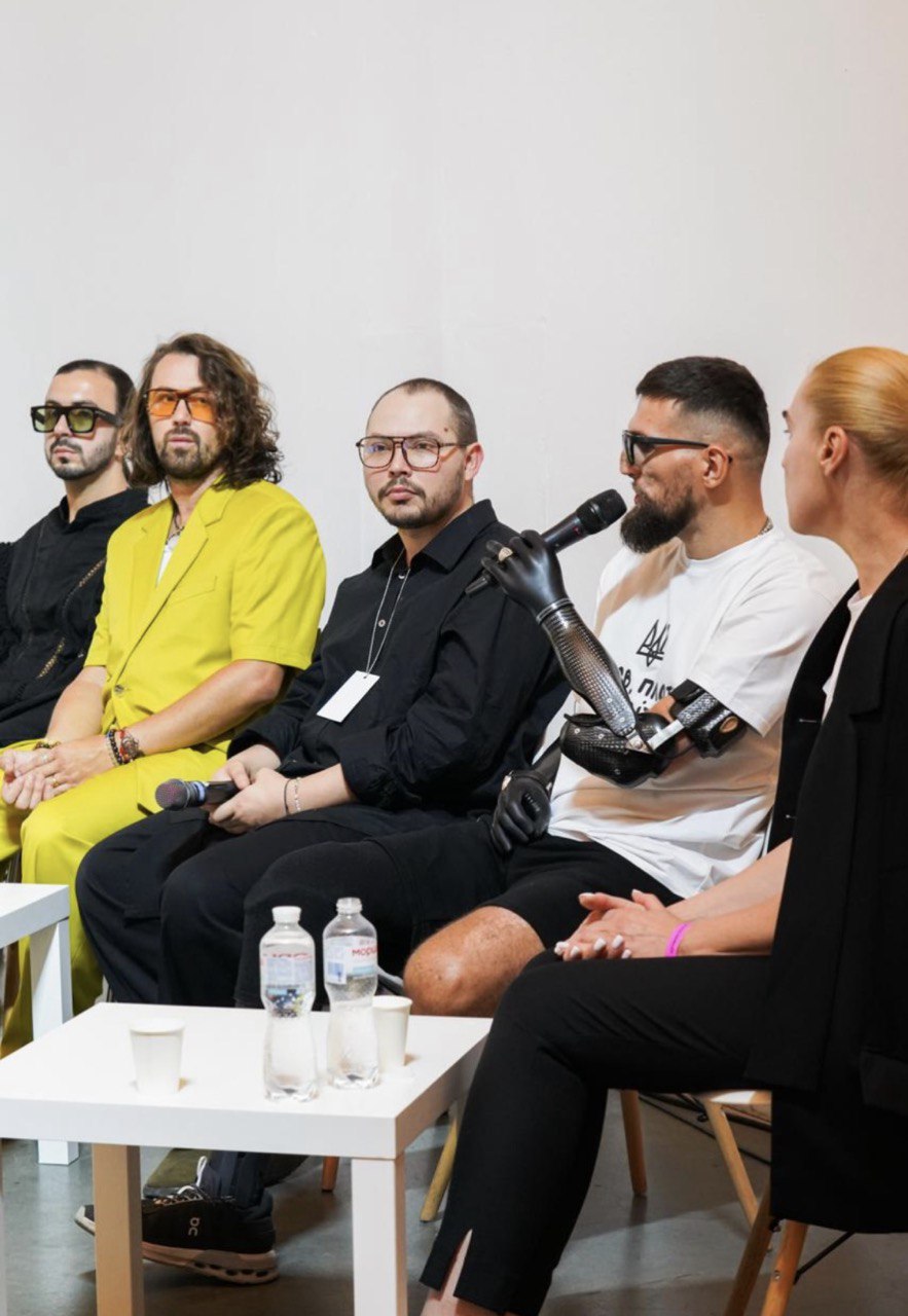 Инклюзивность в моде: как прошел public talk от Harper&#8217;s Bazaar Ukraine
