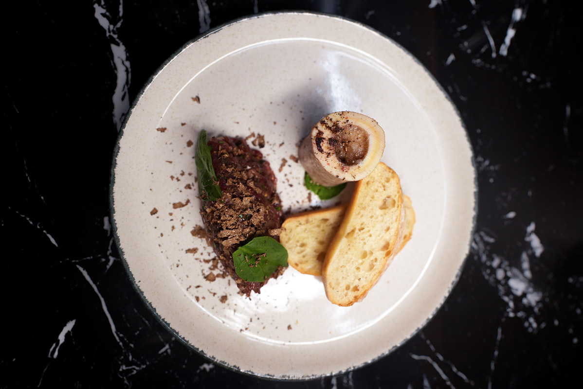 Трюфельний рібай і винні пари: як минула ексклюзивна вечеря Truffle Steak Night