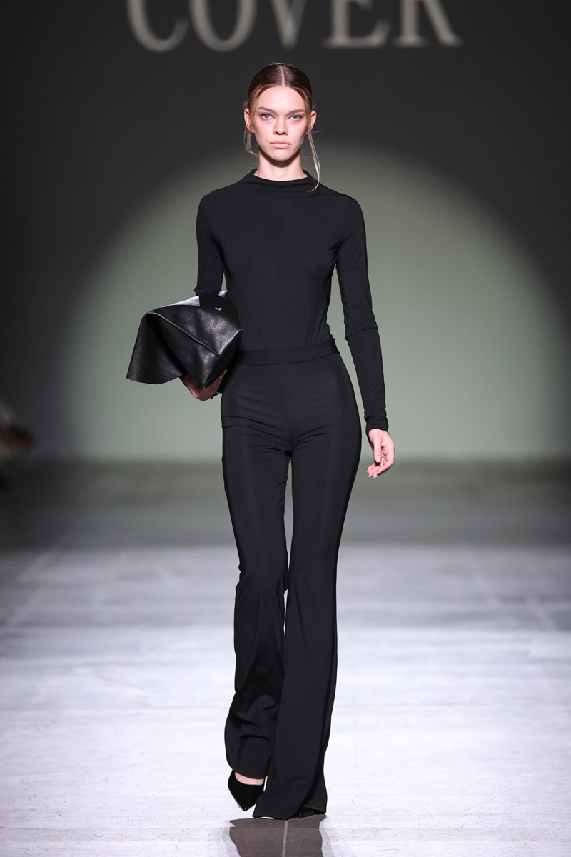 Коли мода стає мовою пам’яті та сили: чим вразив третій день Ukrainian Fashion Week SS’26