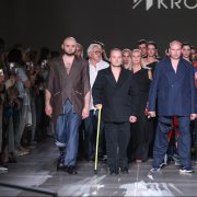 UFW SS’26: яскраві фарби й декоративна стібка в новій колекції C.ICON