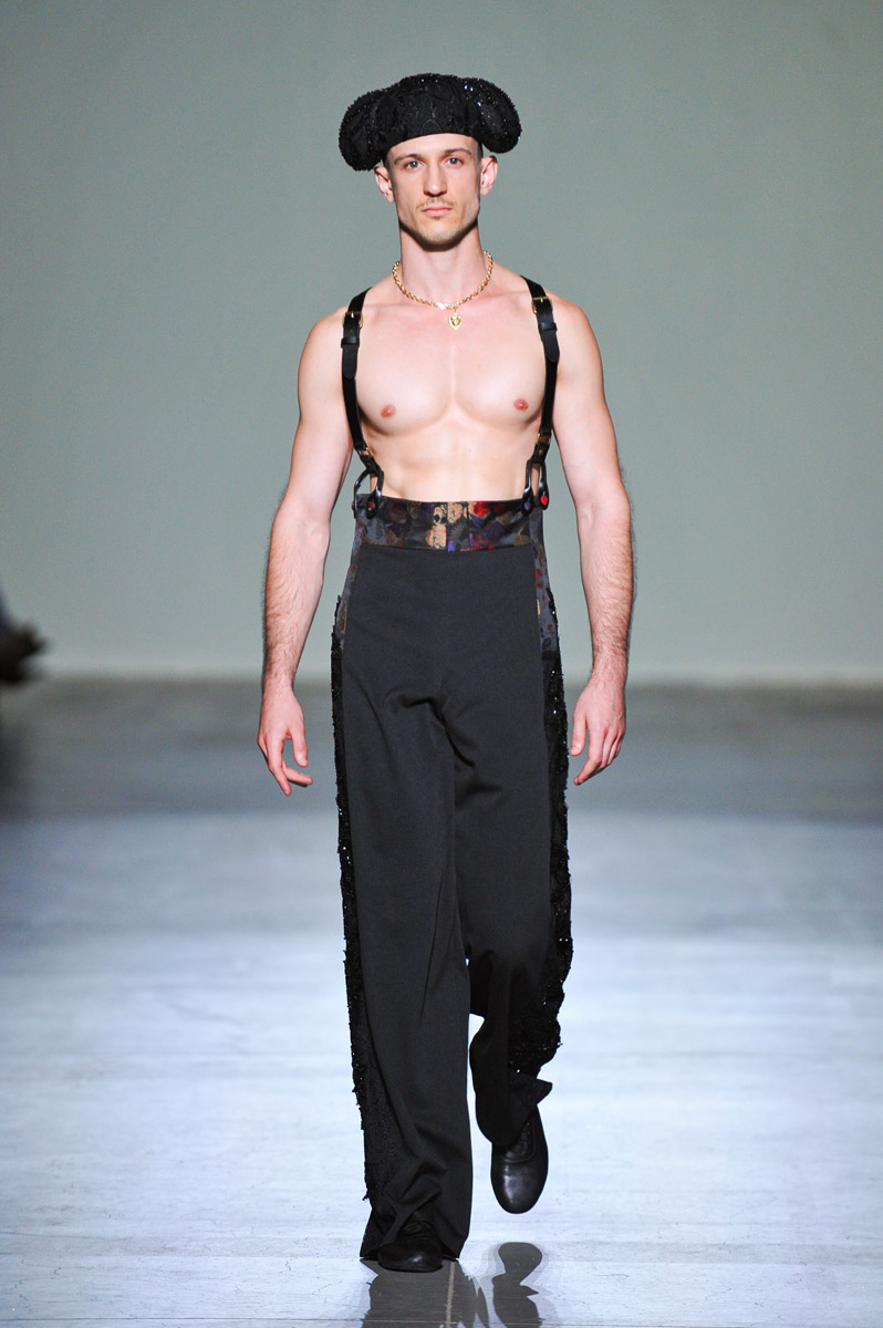 Між пам’яттю і сяйвом: як минув другий день Ukrainian Fashion Week SS’26