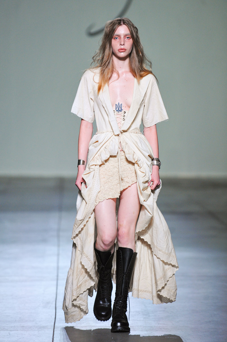 Між пам’яттю і сяйвом: як минув другий день Ukrainian Fashion Week SS’26
