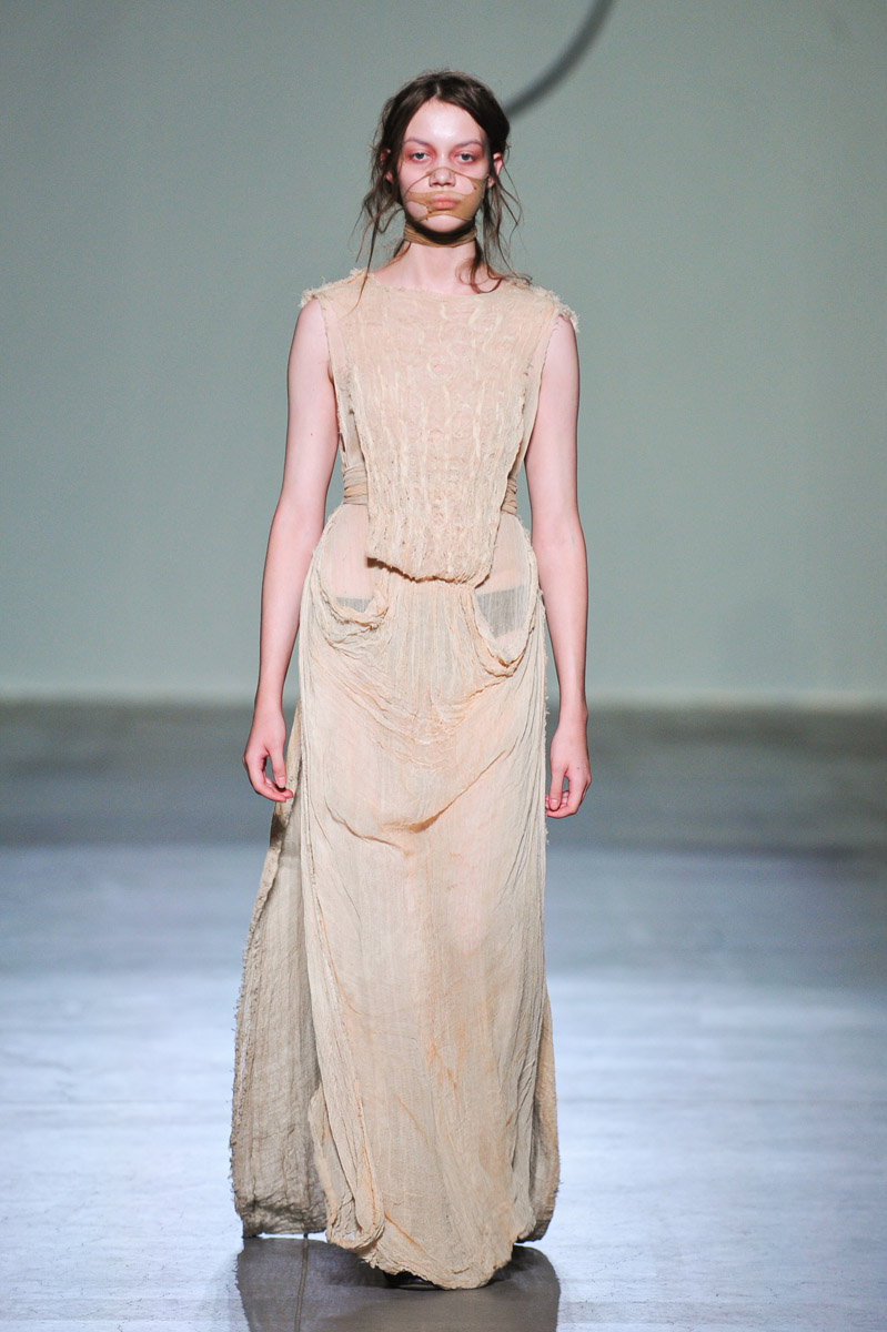 Між пам’яттю і сяйвом: як минув другий день Ukrainian Fashion Week SS’26