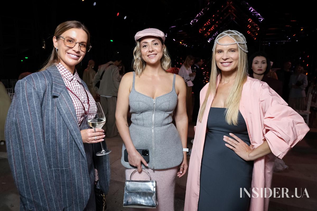 Історія любові під куполом моди: незабутній фінал Ukrainian Fashion Week SS’26