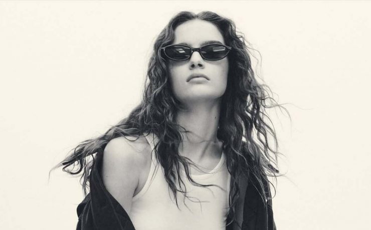 Українська модель Віра Бошкова знялася в кампейні нової колекції бренду Кайлі Дженнер